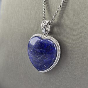 Colgante Corazón – Plata con Rodio y Lapislázuli