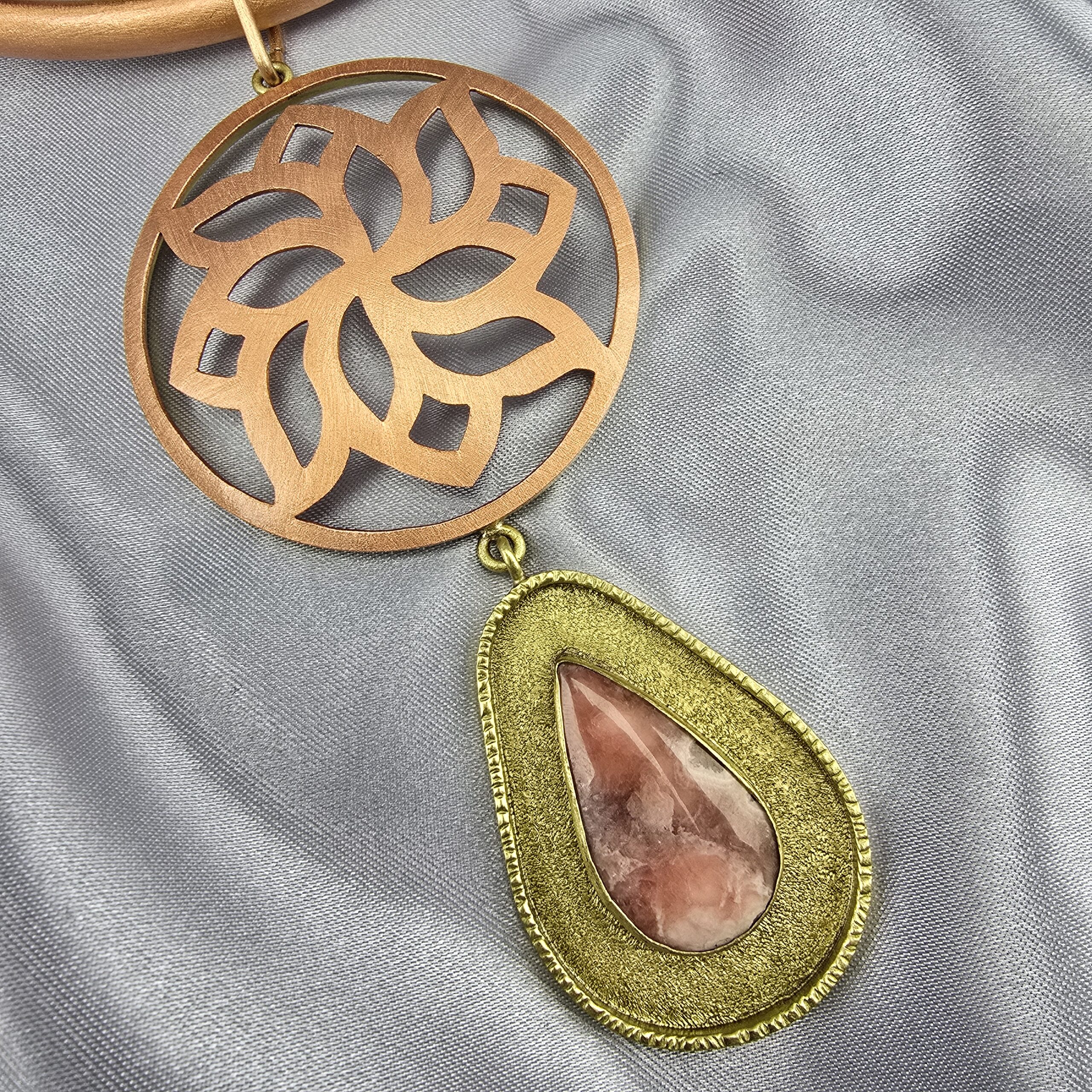 Collar de Cobre, Bronce y Rodocrosita - Imagen 2