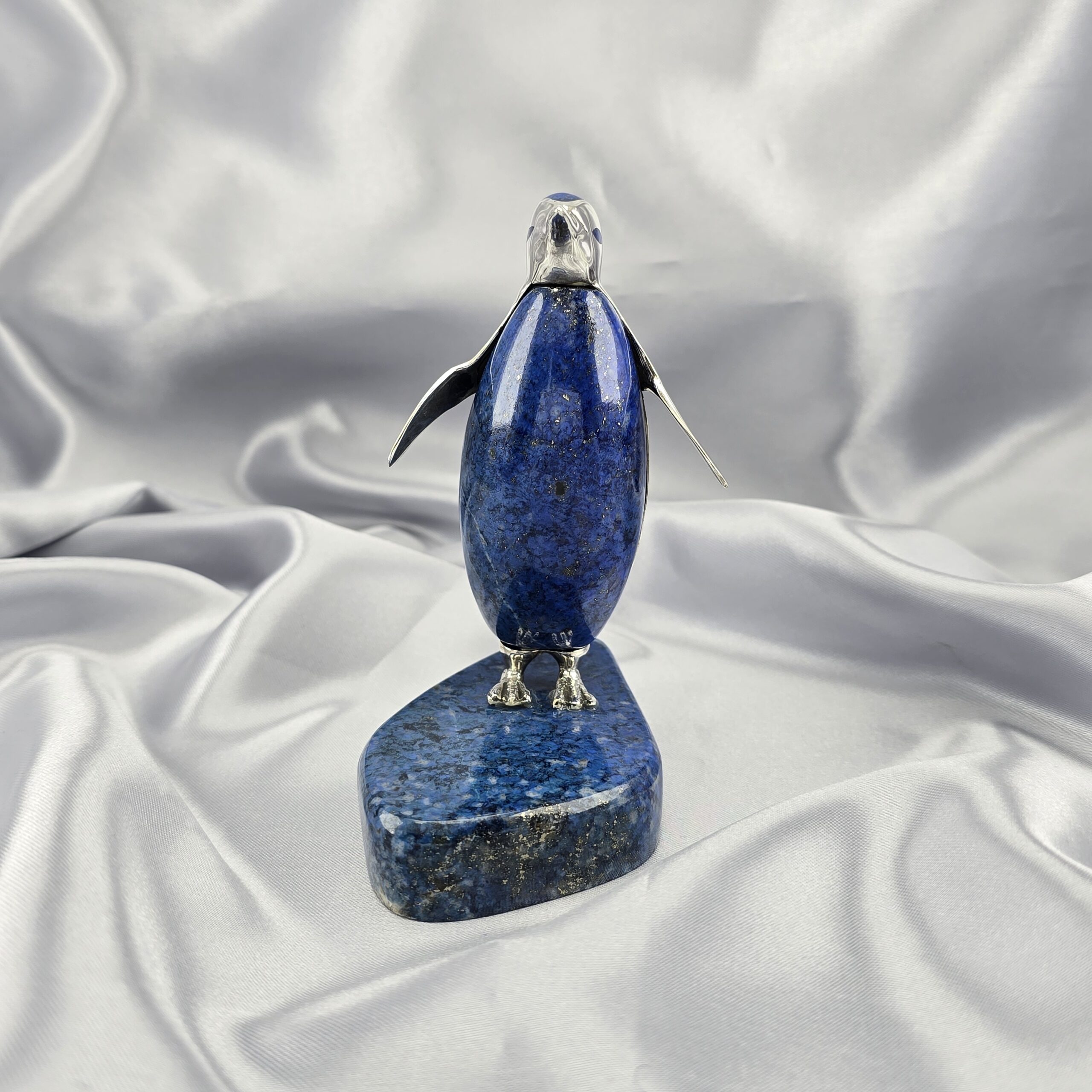 Figura Decorativa Pingüino – Plata 950 y Lapislázuli - Imagen 3