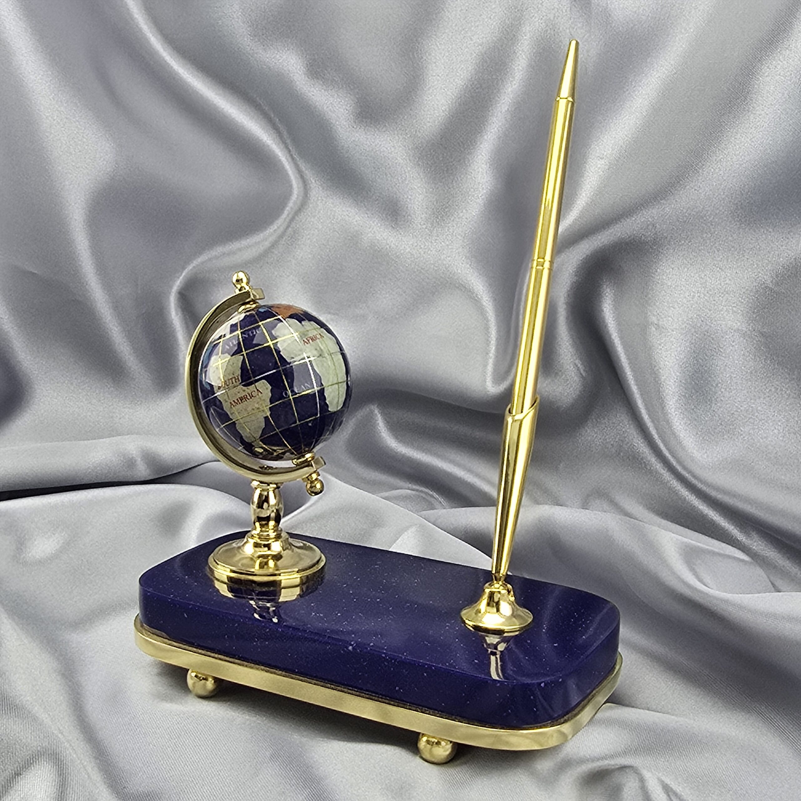 Globo Terráqueo en Lapislázuli y Piedras Semipreciosas – Con Base y Porta Lápiz - Imagen 3