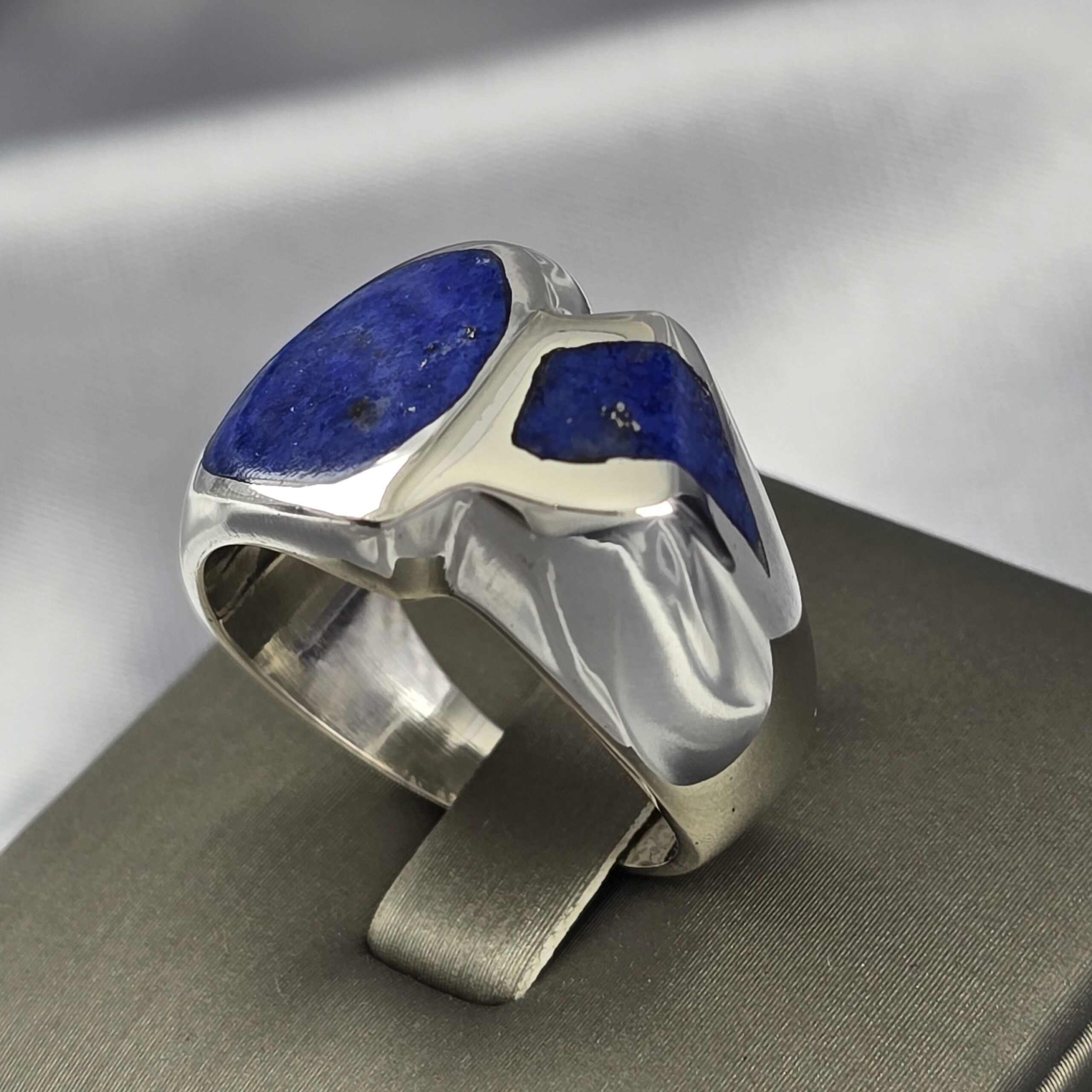 Anillo Eleonora - Lapislázuli y Plata 950