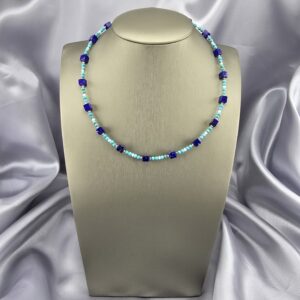Collar Geometría Celeste: Cubos de Lapislázuli y Turquesa Natural