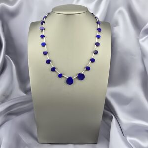 Collar Destello Azul: Lapislázuli y Cuentas de Plata