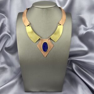 Horizonte Azul: Gargantilla en Cobre y Bronce con Lapislázuli