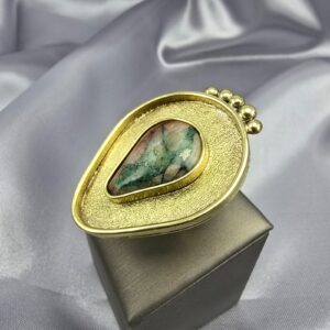 Anillo Abrazo Mineral