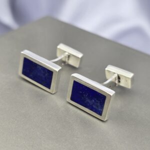 Colleras Rectangulares: Lapislázuli y Plata Sólida