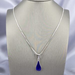 Collar de Plata con Colgante de Gota en Lapislázuli