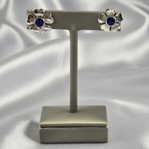 Título: Aros de Botón Diseño Flor en Lapislázuli y Plata